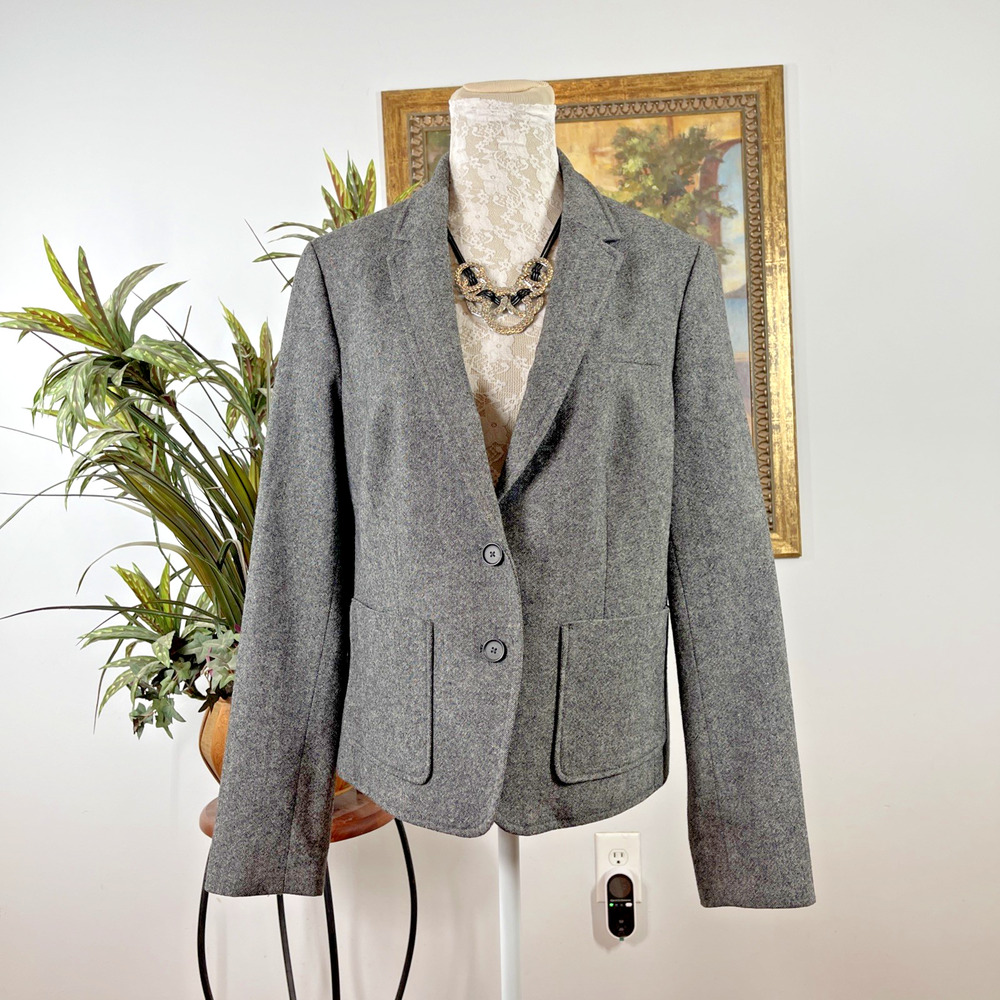 LOFT Women's Blazer Size 12 Gray Wool Blend Two Button‎ Career Jacket Pockets